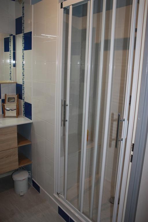 T2-300M Plage-L'Estacade- St Enogat A Dinard Ngoại thất bức ảnh